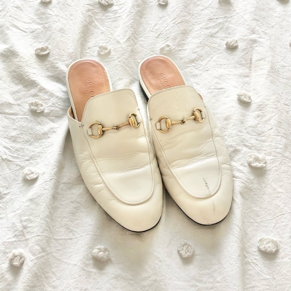 Gucci Princetown Mule see pic for scuff on top of shoes.